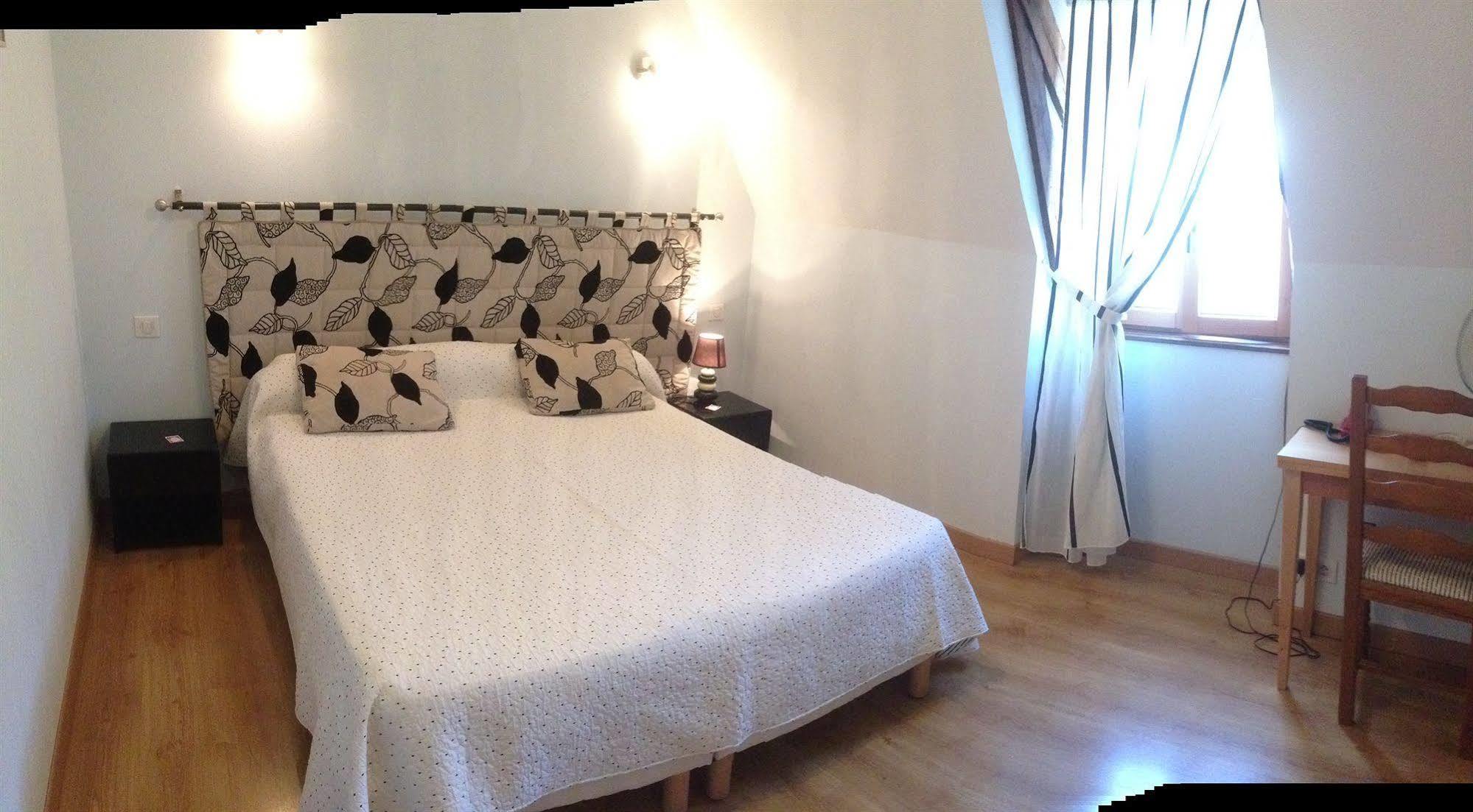 Hotel & Spa Rodier Campagnac  ภายนอก รูปภาพ